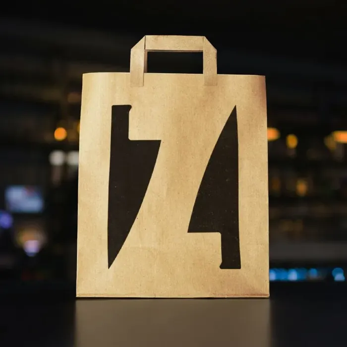 Логотип лондонского стейк-хауса Zelman Meats — визуальная система